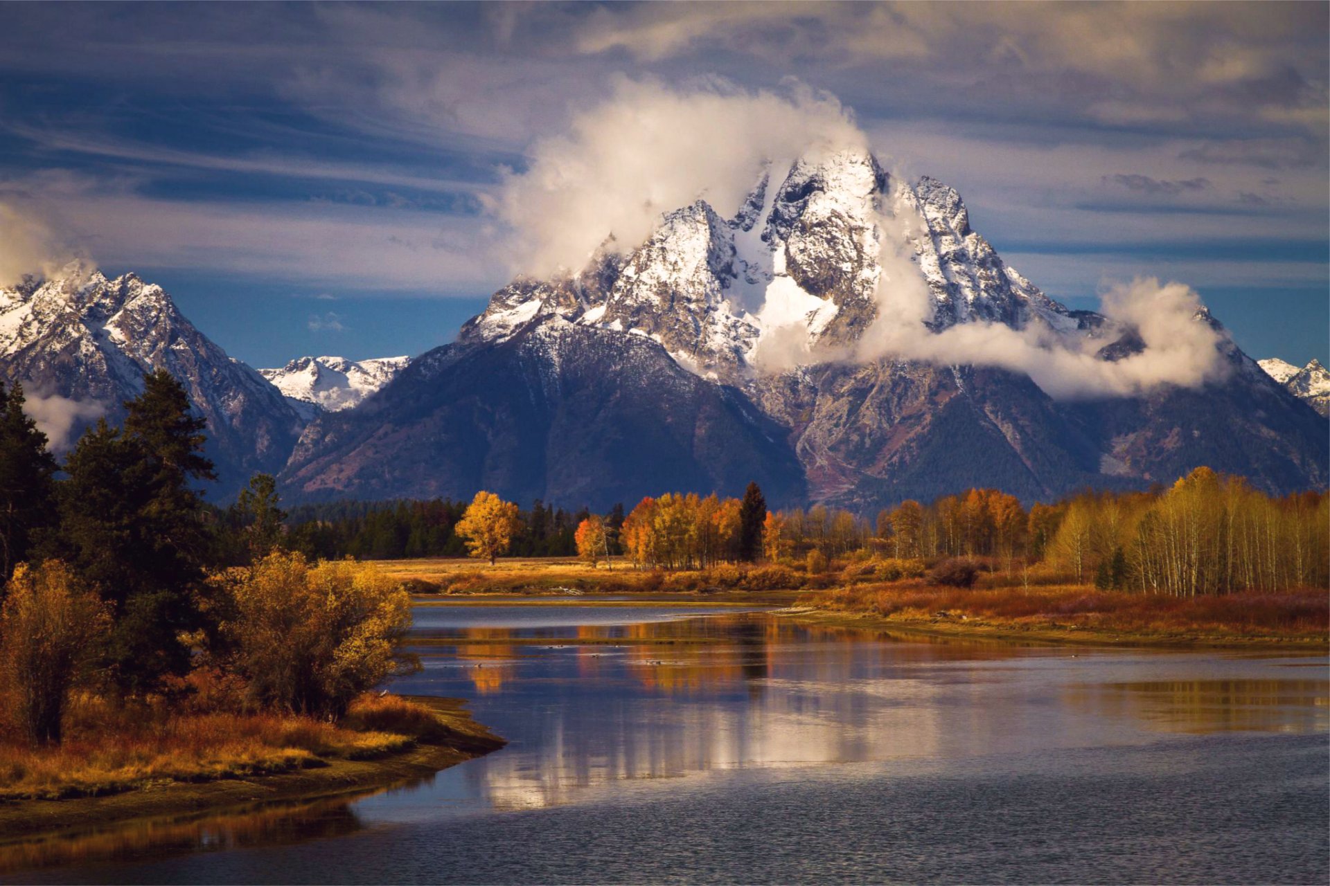 usa wyoming grand teton nationalpark landschaft herbst berge bäume see blau himmel wolken