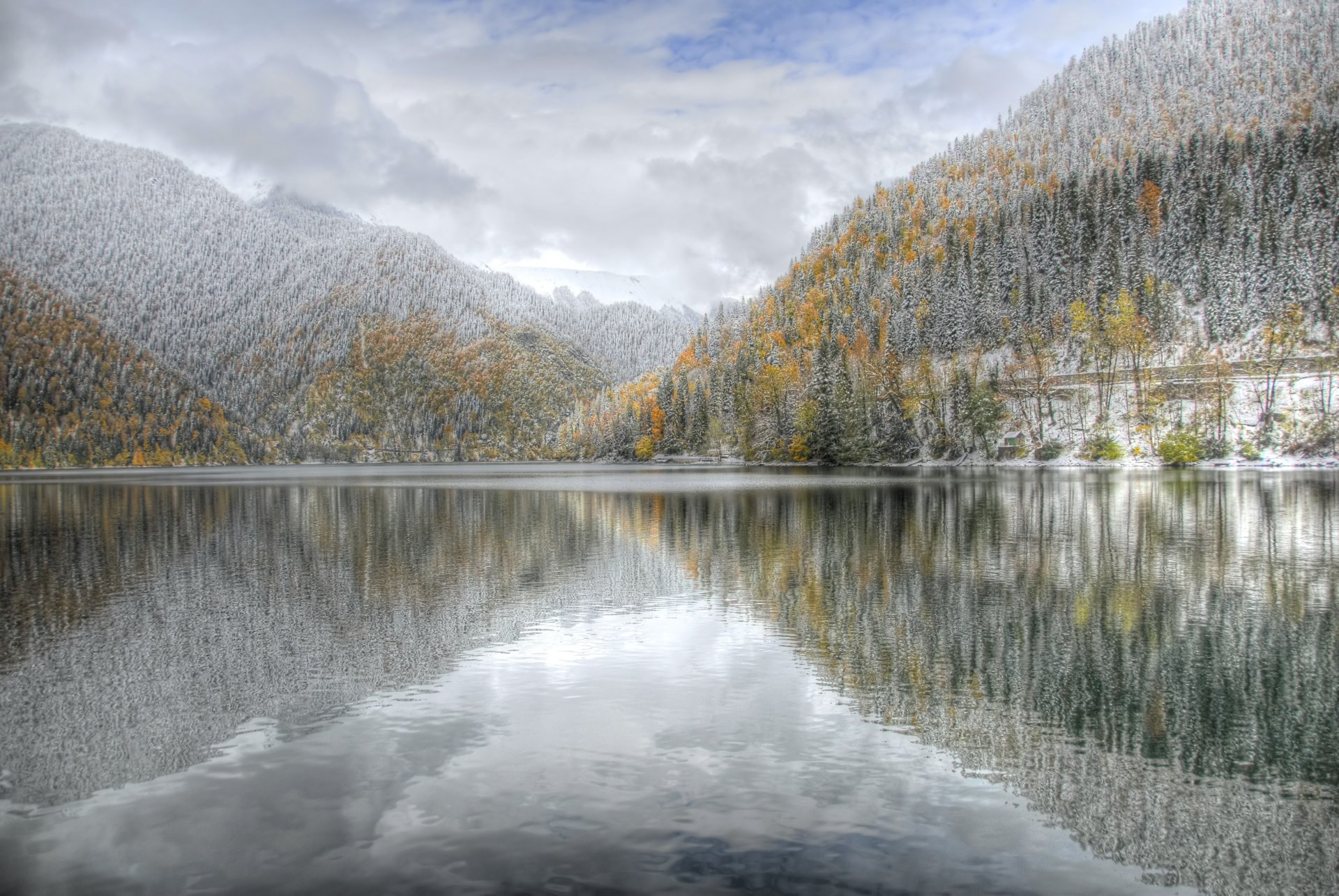 abchasien see riza berge winter