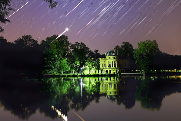 Lac en Allemagne dans la nuit