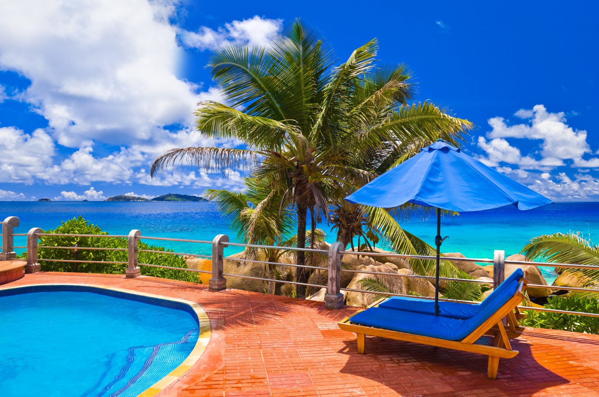 exotic nature mer océan palmiers vue piscine relax