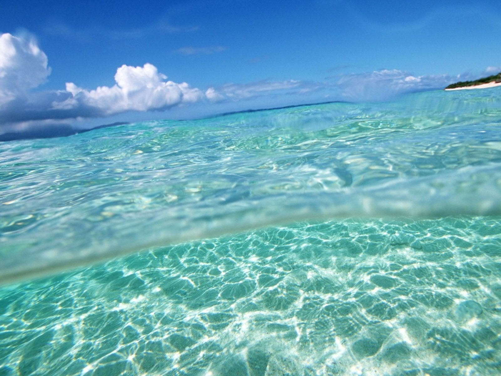 mare affettuoso cielo acqua