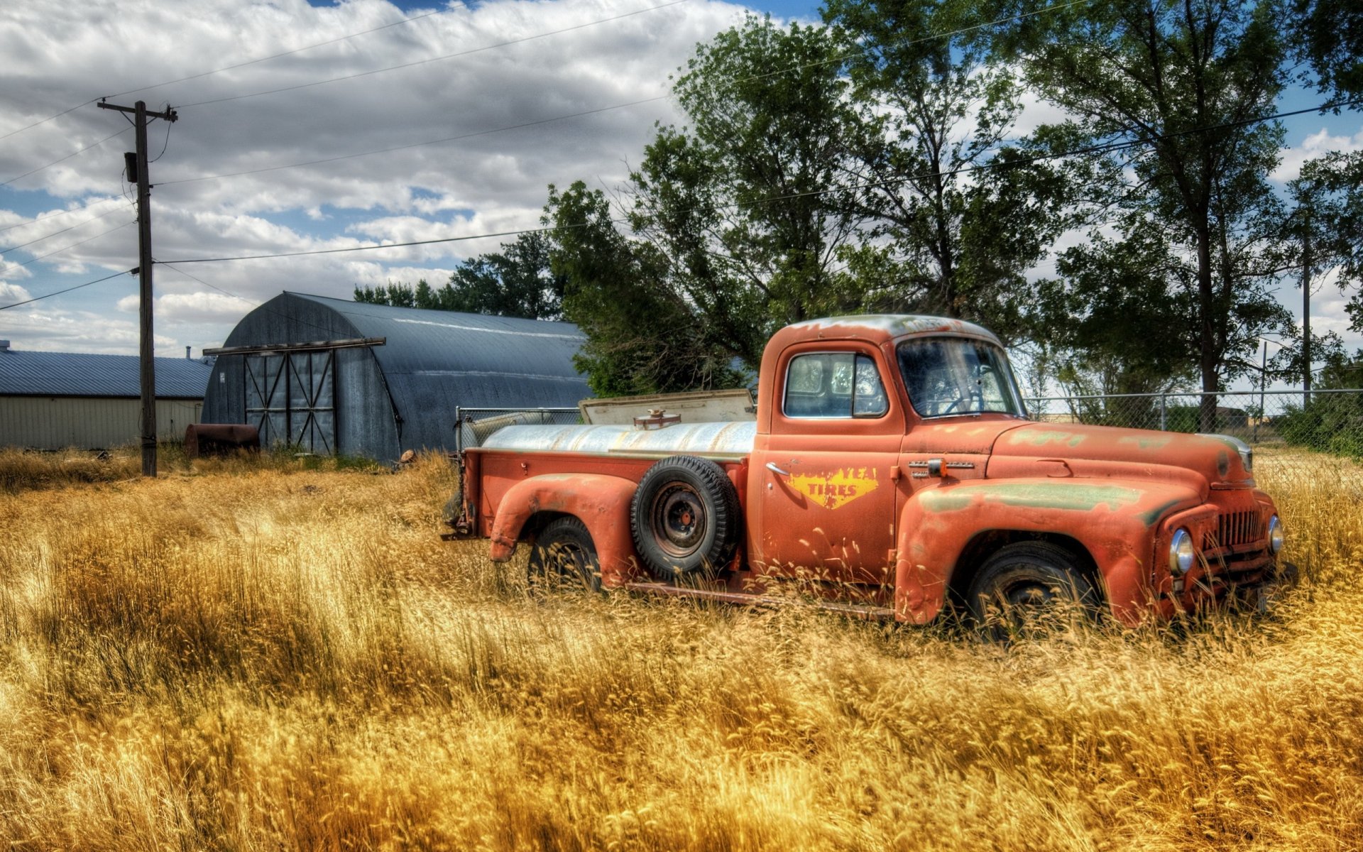 camion hangar hdr