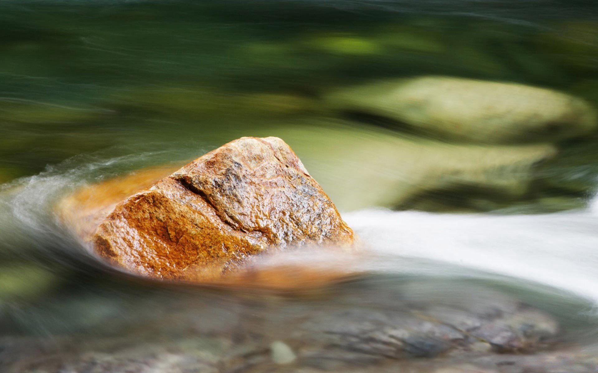 piedra agua inundación