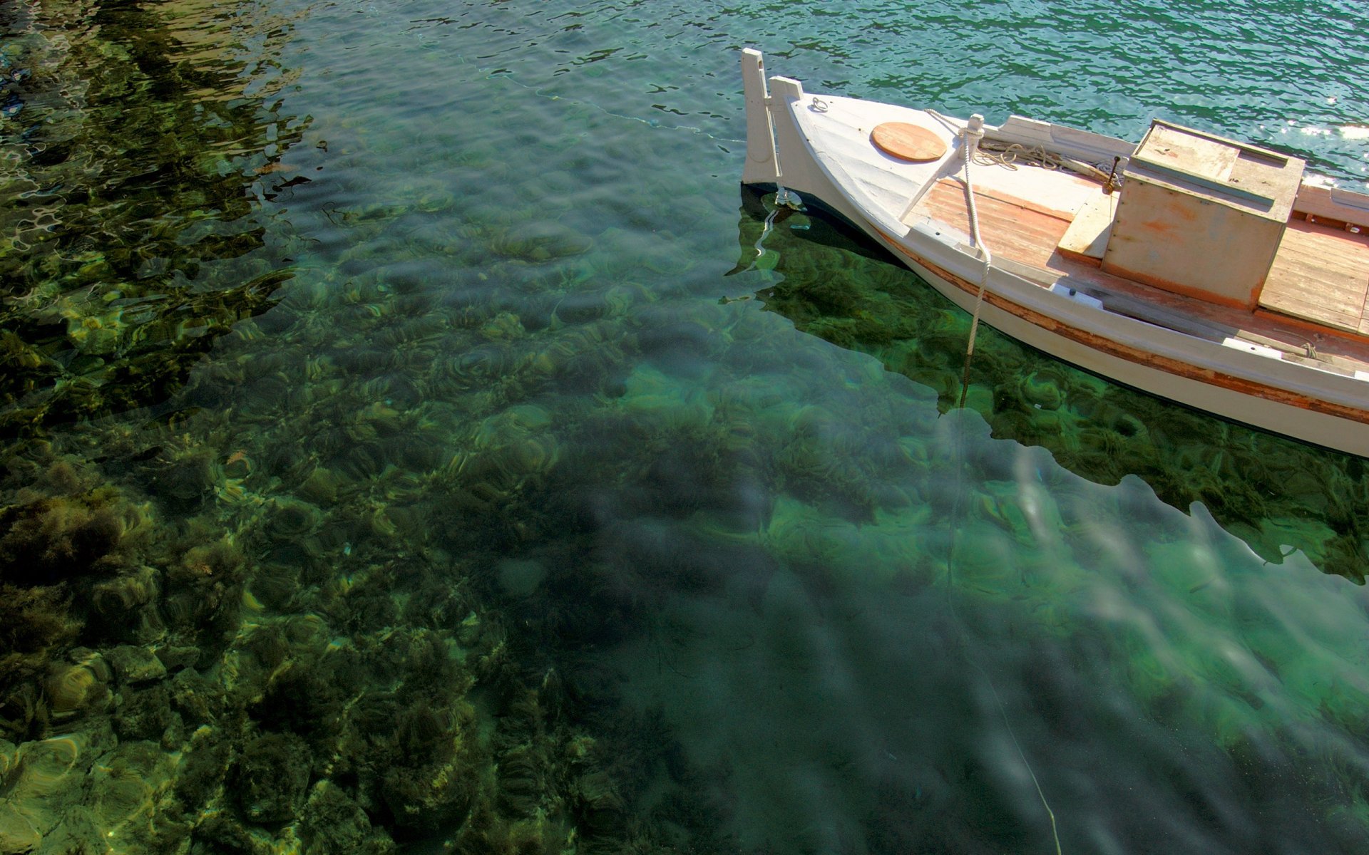 barco mar fondo