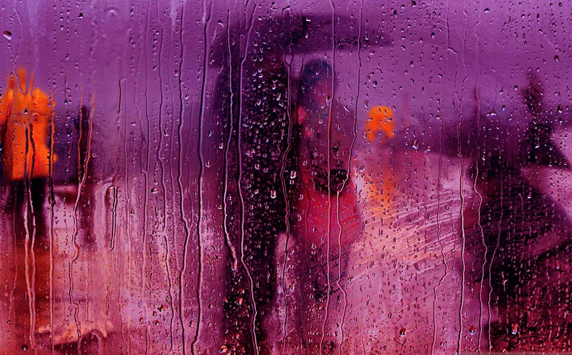 verre gouttes pluie parapluie couple rue intrigue