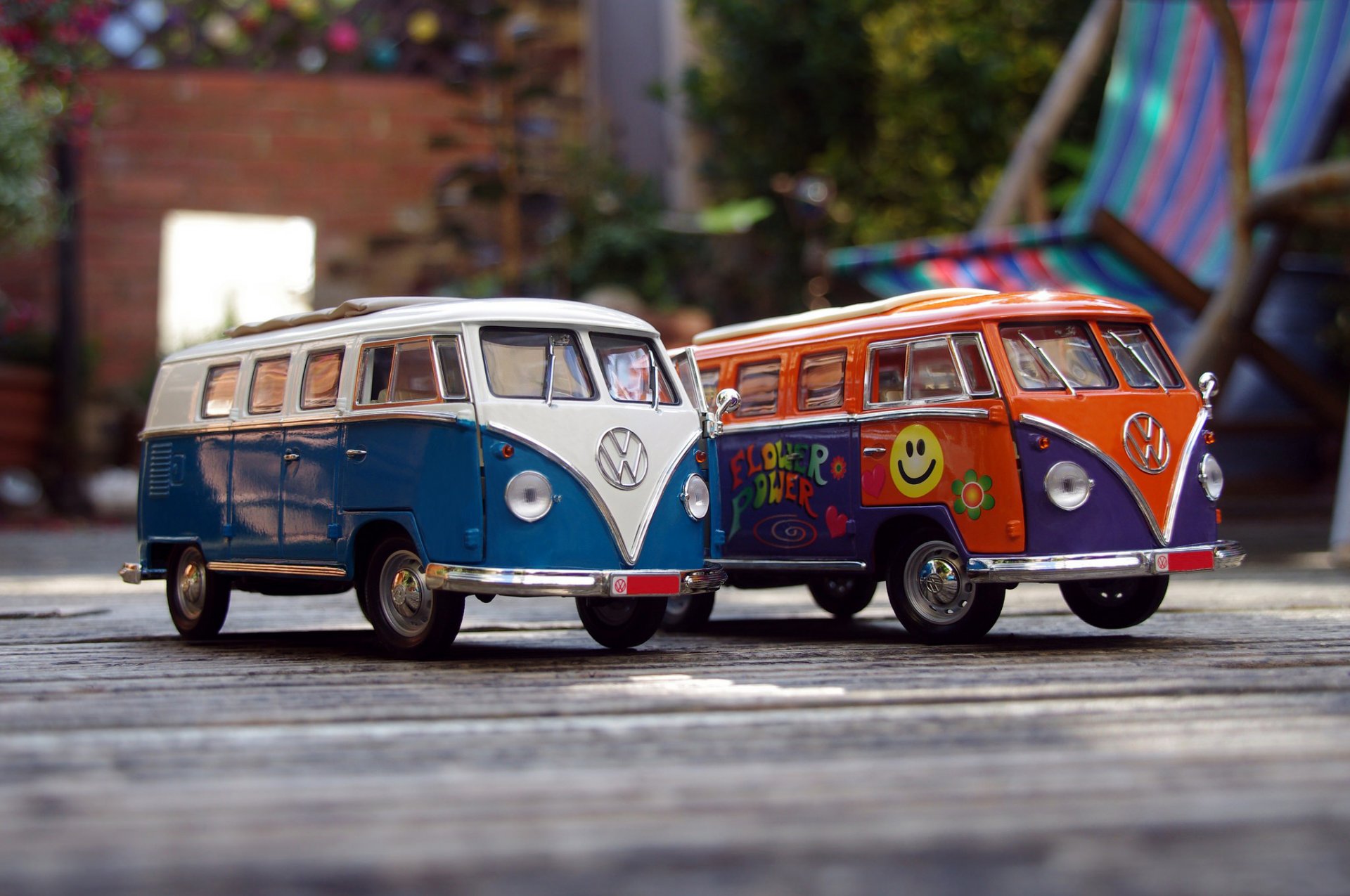 car cars auto car toy volkswagen volkswagen white-blue orange-purple blur bokeh macro wallpaper