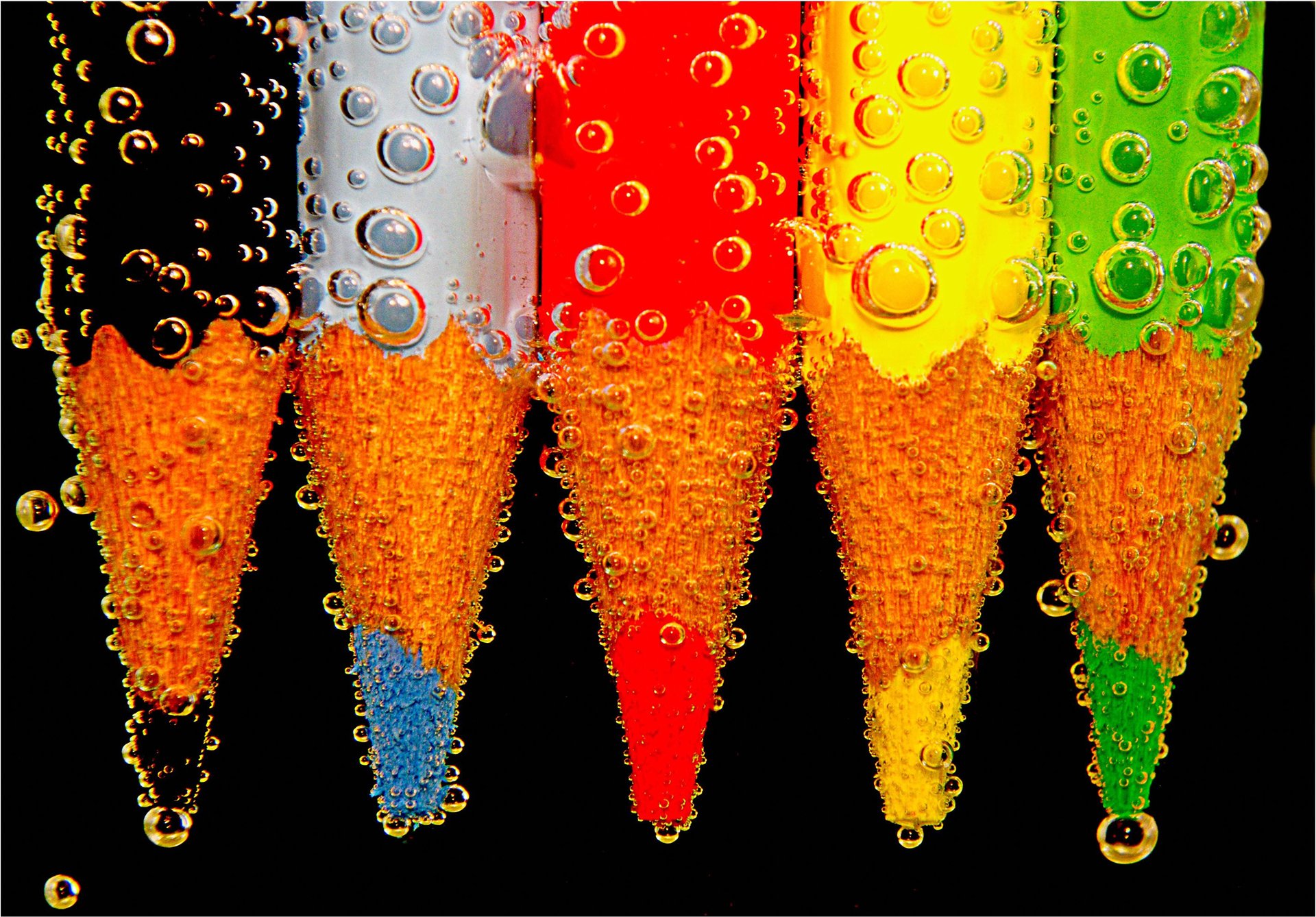 crayon couleur eau air bulles