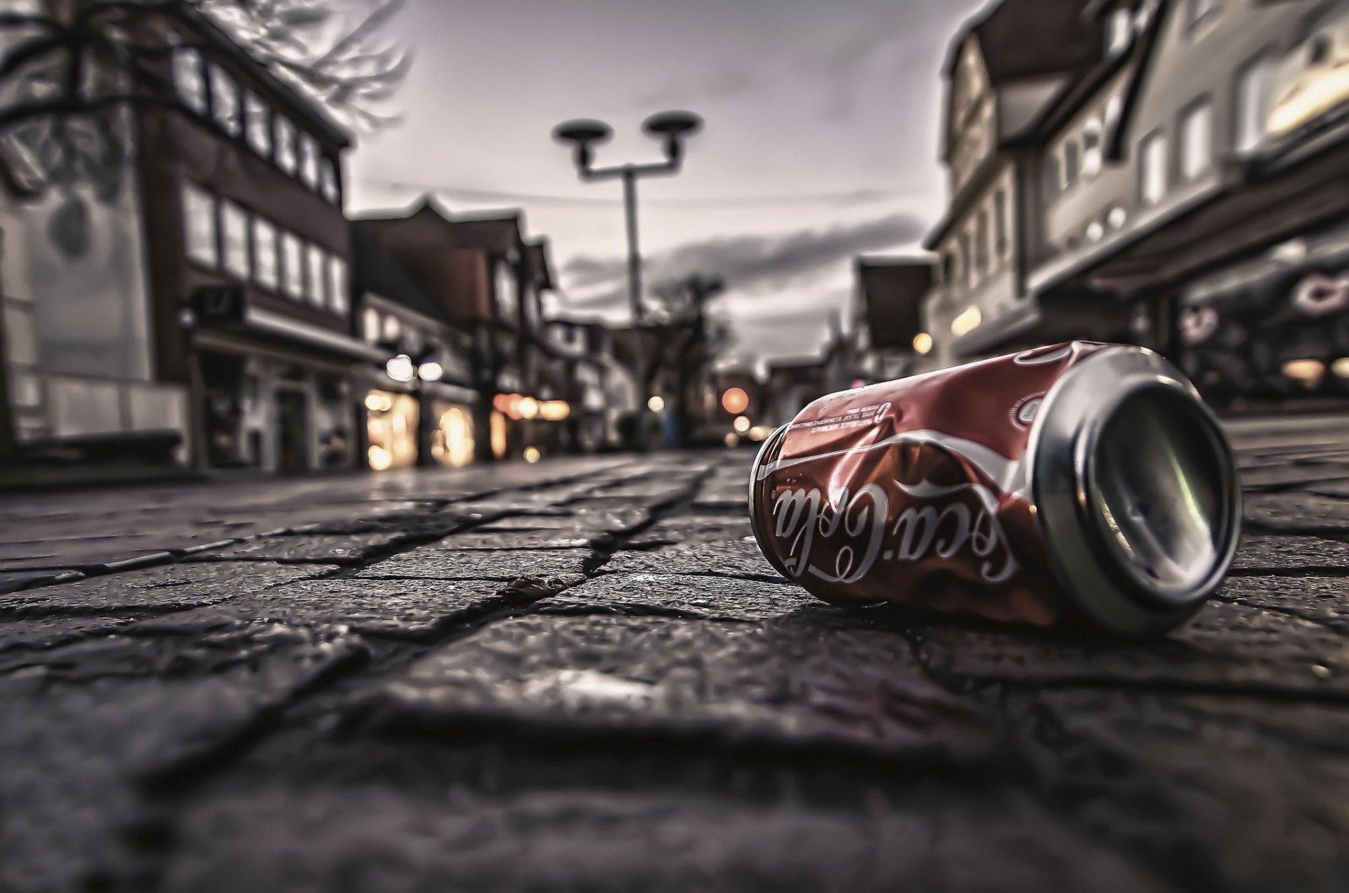 bridge stone of the bank is empty waste coca-cola