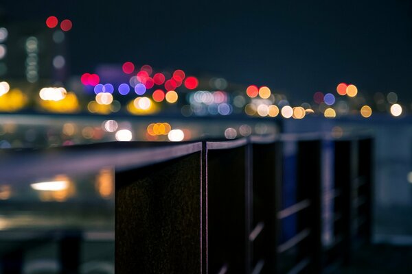 Foto de la ciudad nocturna. Macro fotografía de fondo de la ciudad