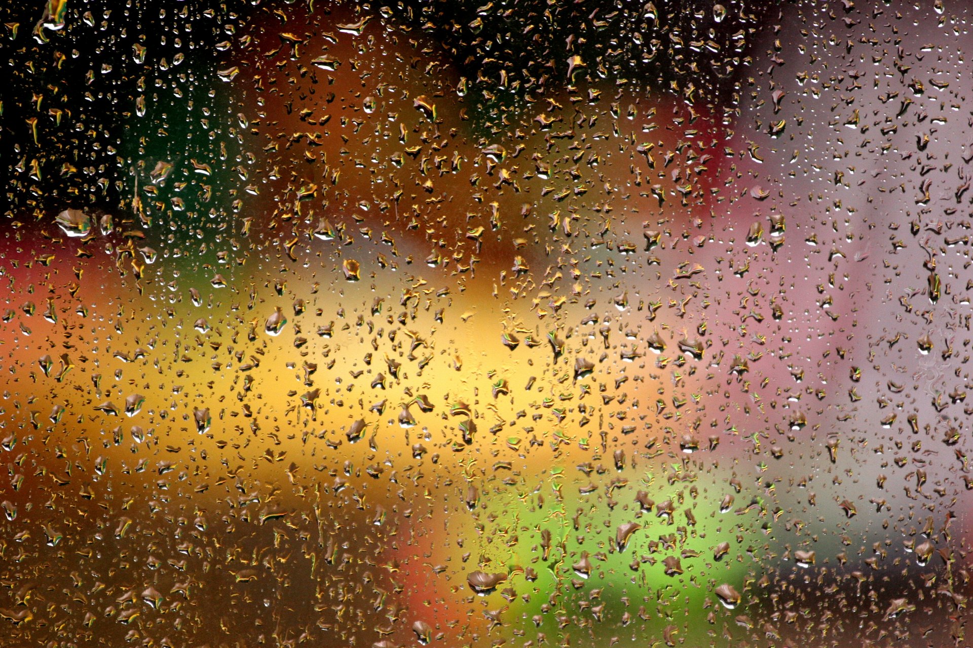 regen tropfen tröpfchen glas lichter blendung