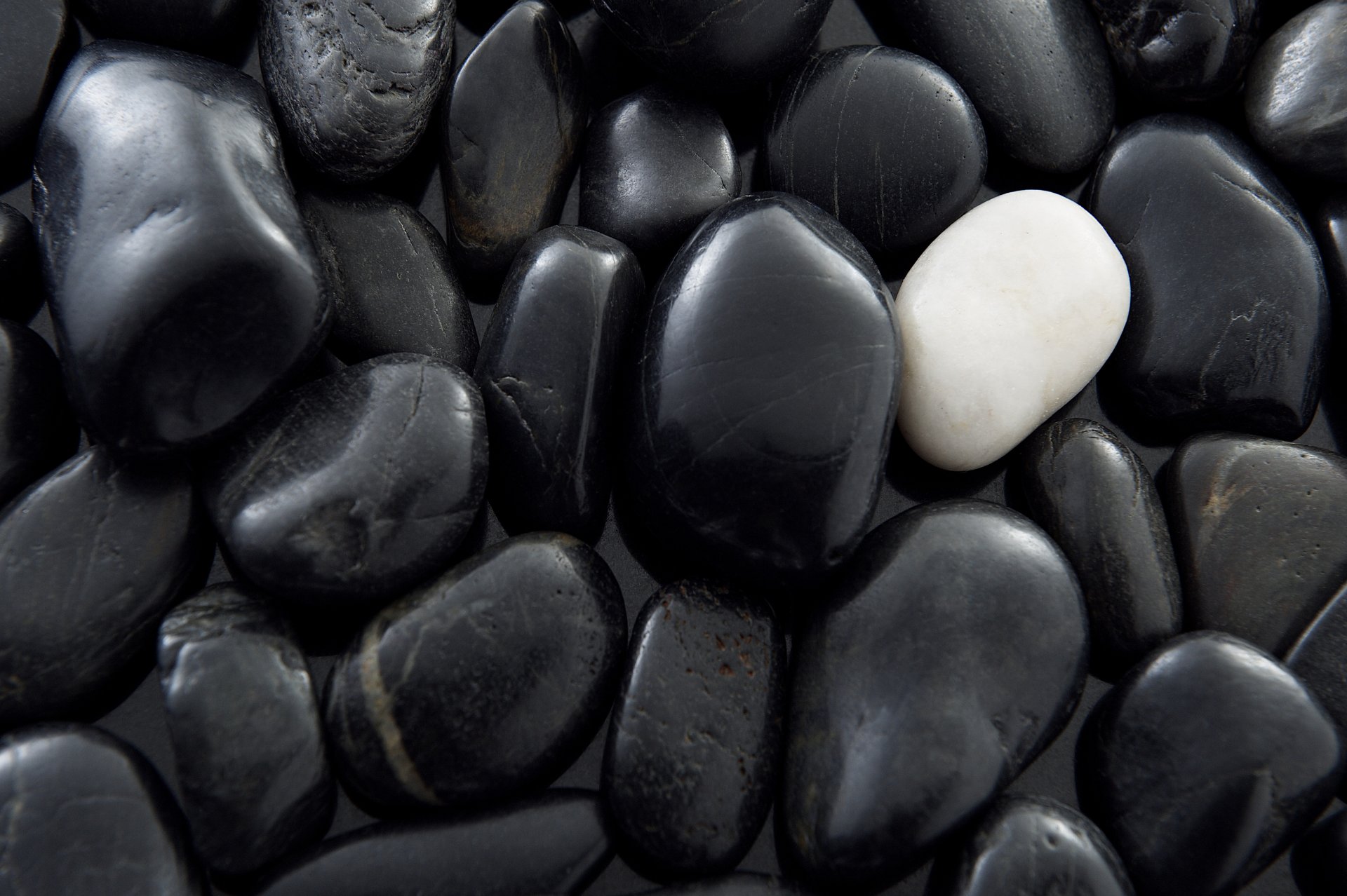 pebbles stones black white