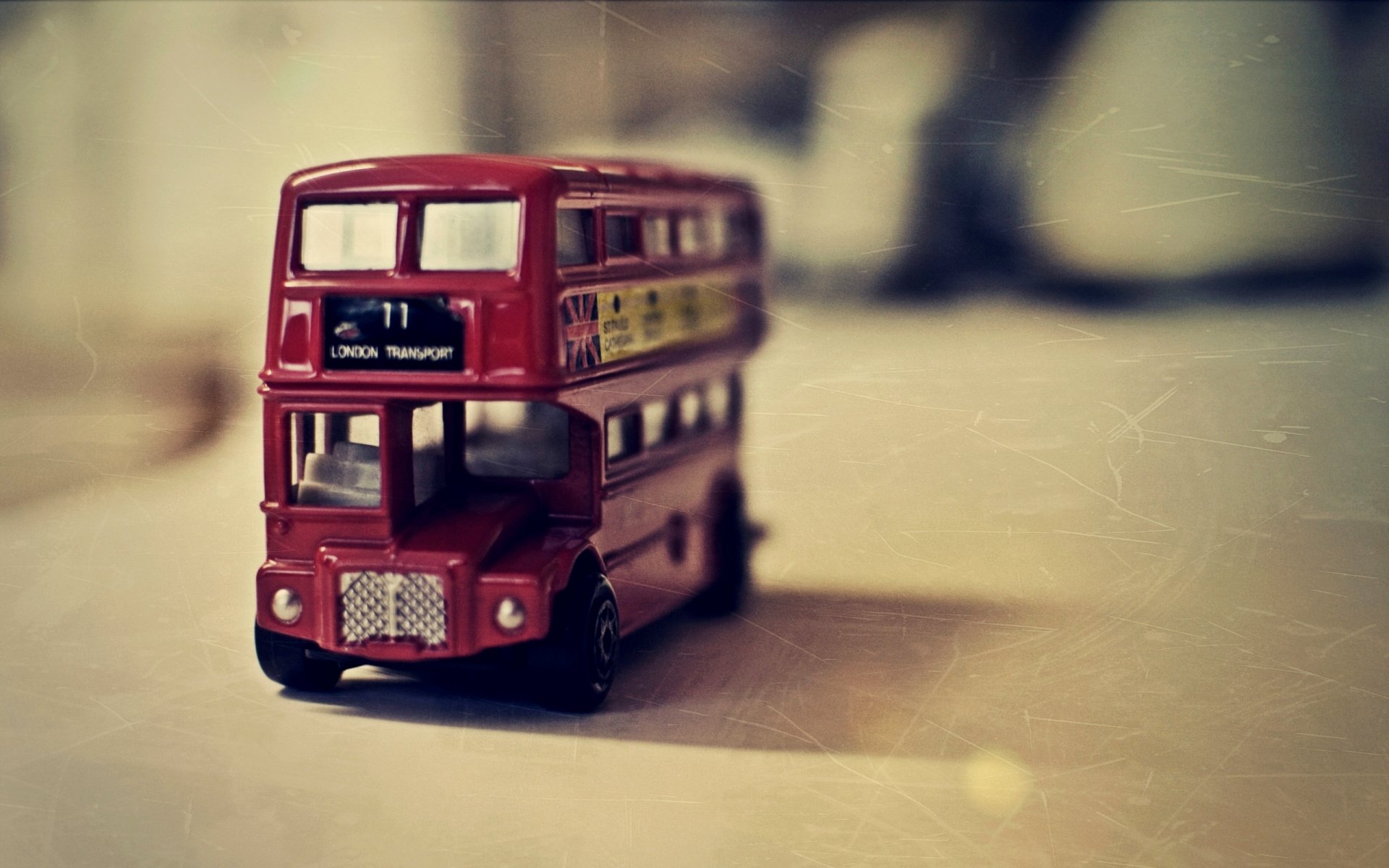 table toys red english bus close up photo