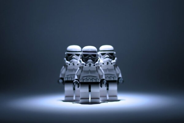 Tres juguetes de Stormtrooper de Star Wars