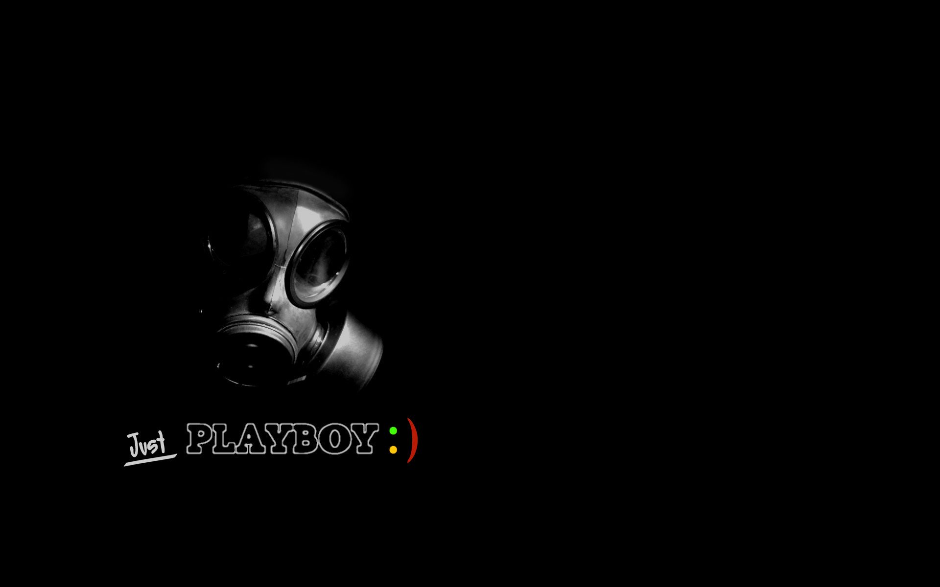 gasmaske schwarz playboy :