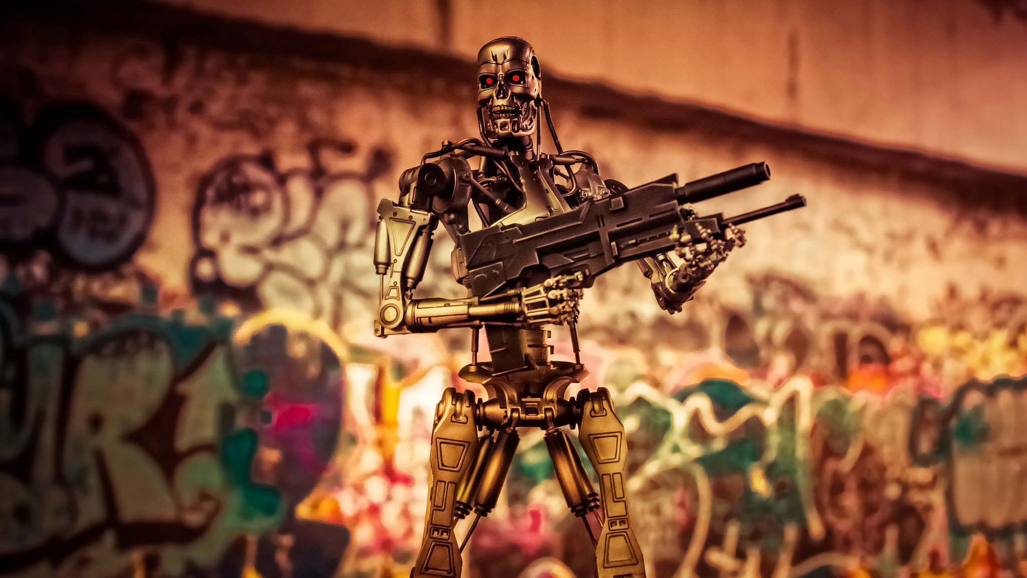 terminator robot t-800 juguete estatuilla fondo