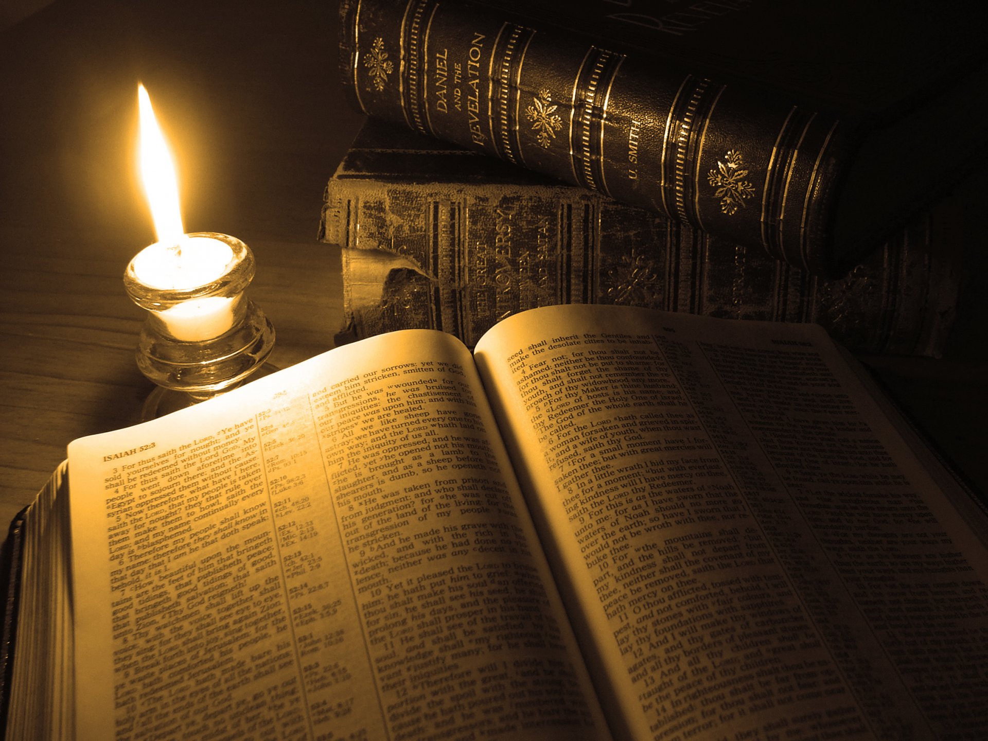 livre bougie feu pages