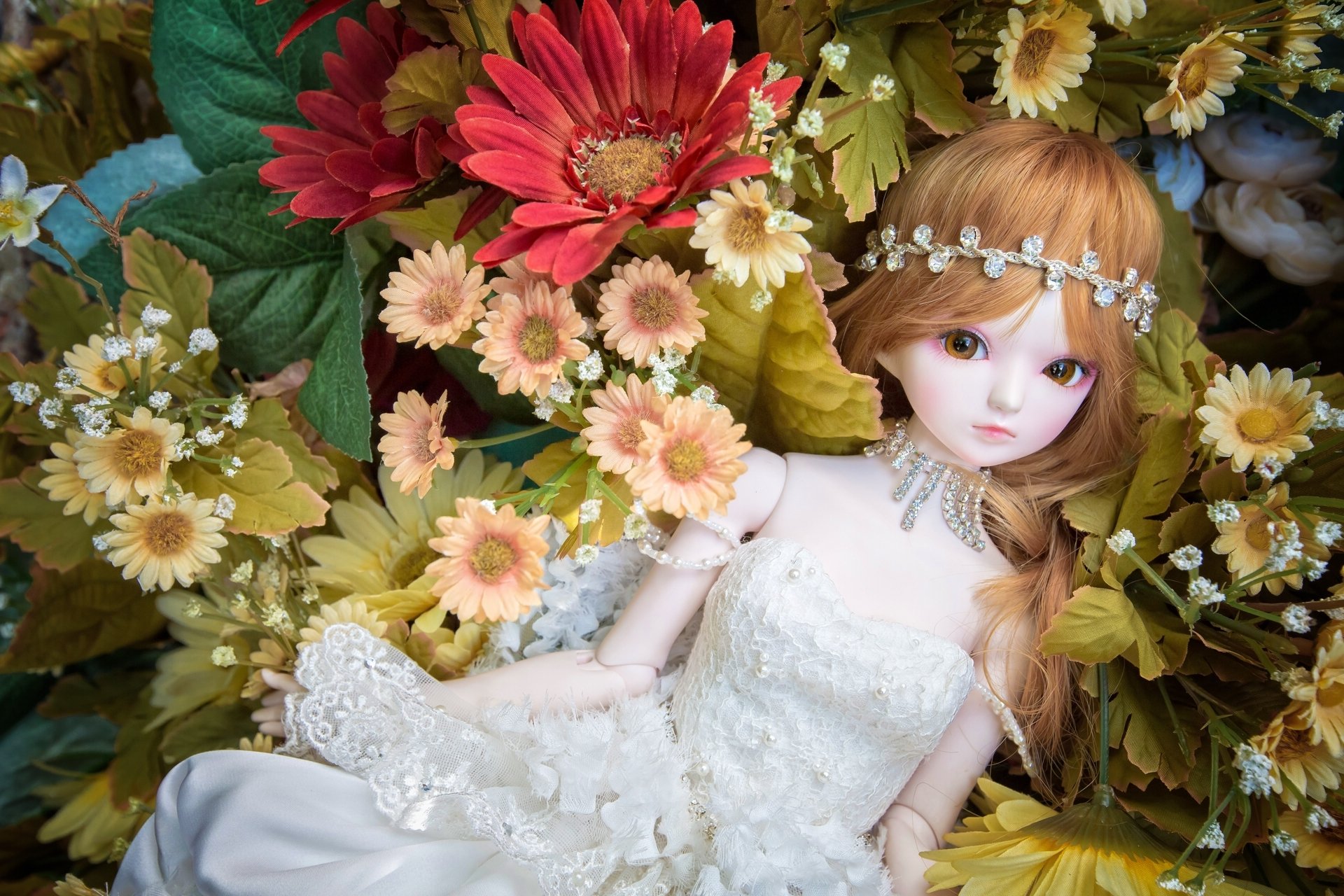 spielzeug puppe blumen