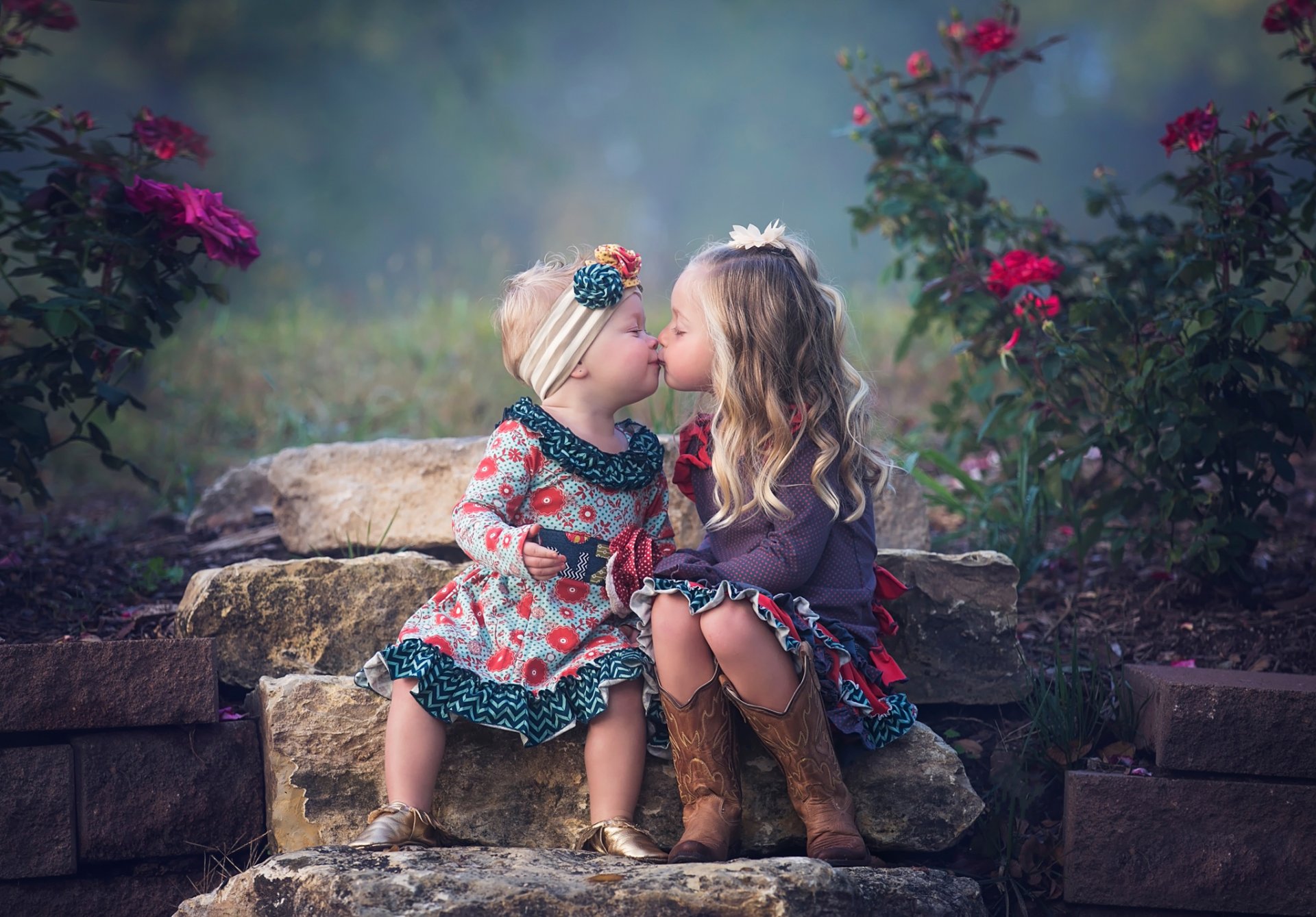 ragazze bambini baciatore