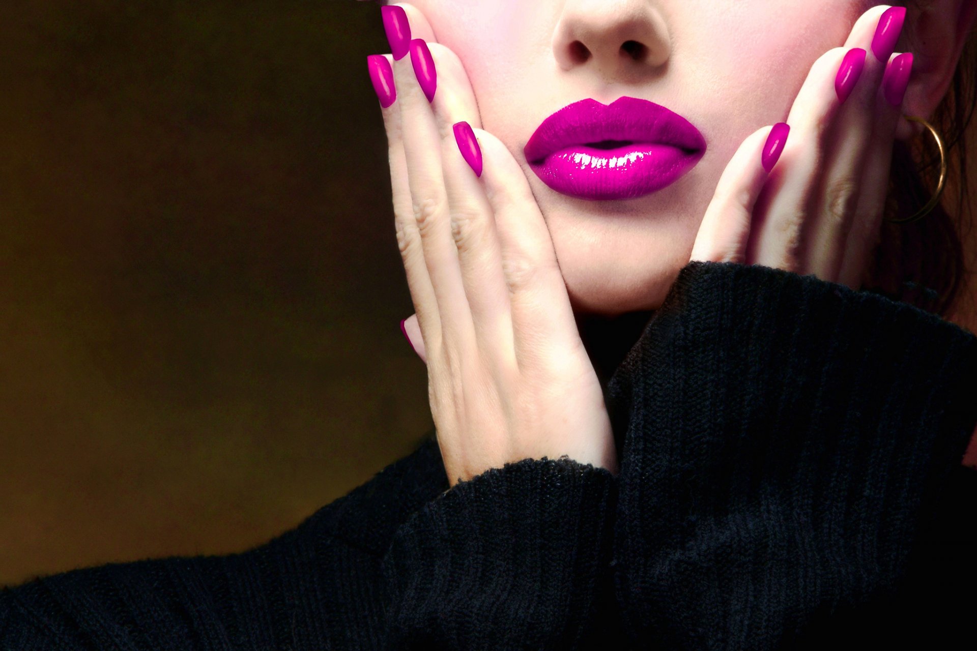 gesicht lippen lippenstift mädchen pullover finger maniküre