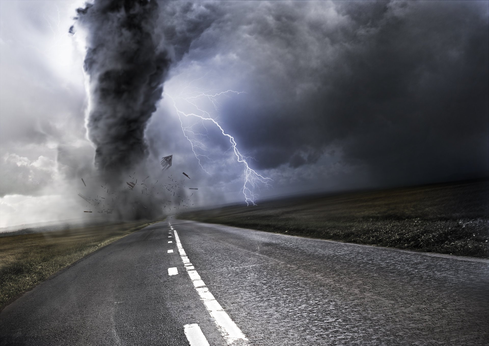 straße markierung blitze tornado