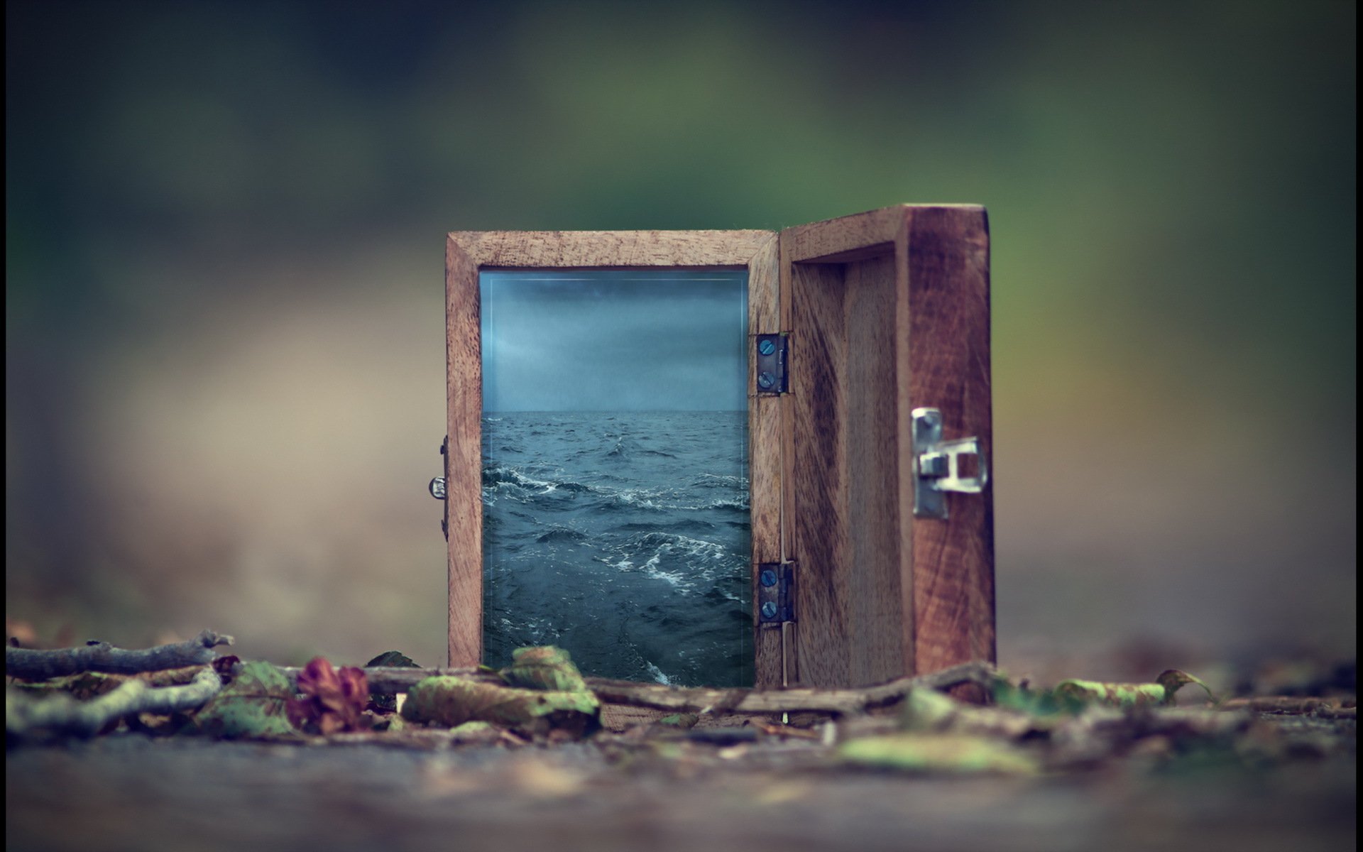 urreal bokeh water box