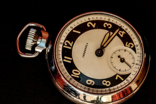 Ingersoll карманные часы крупный масштаб