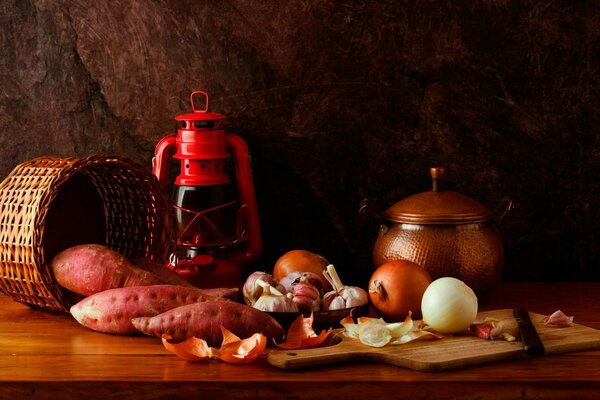 Nature morte rustique sur fond de mur de pierre