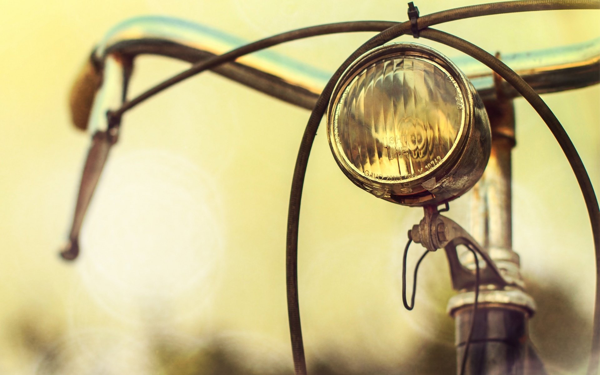 miscellaneous macro bike steering wheel blur macro background wallpaper widescreen fullscreen widescreen