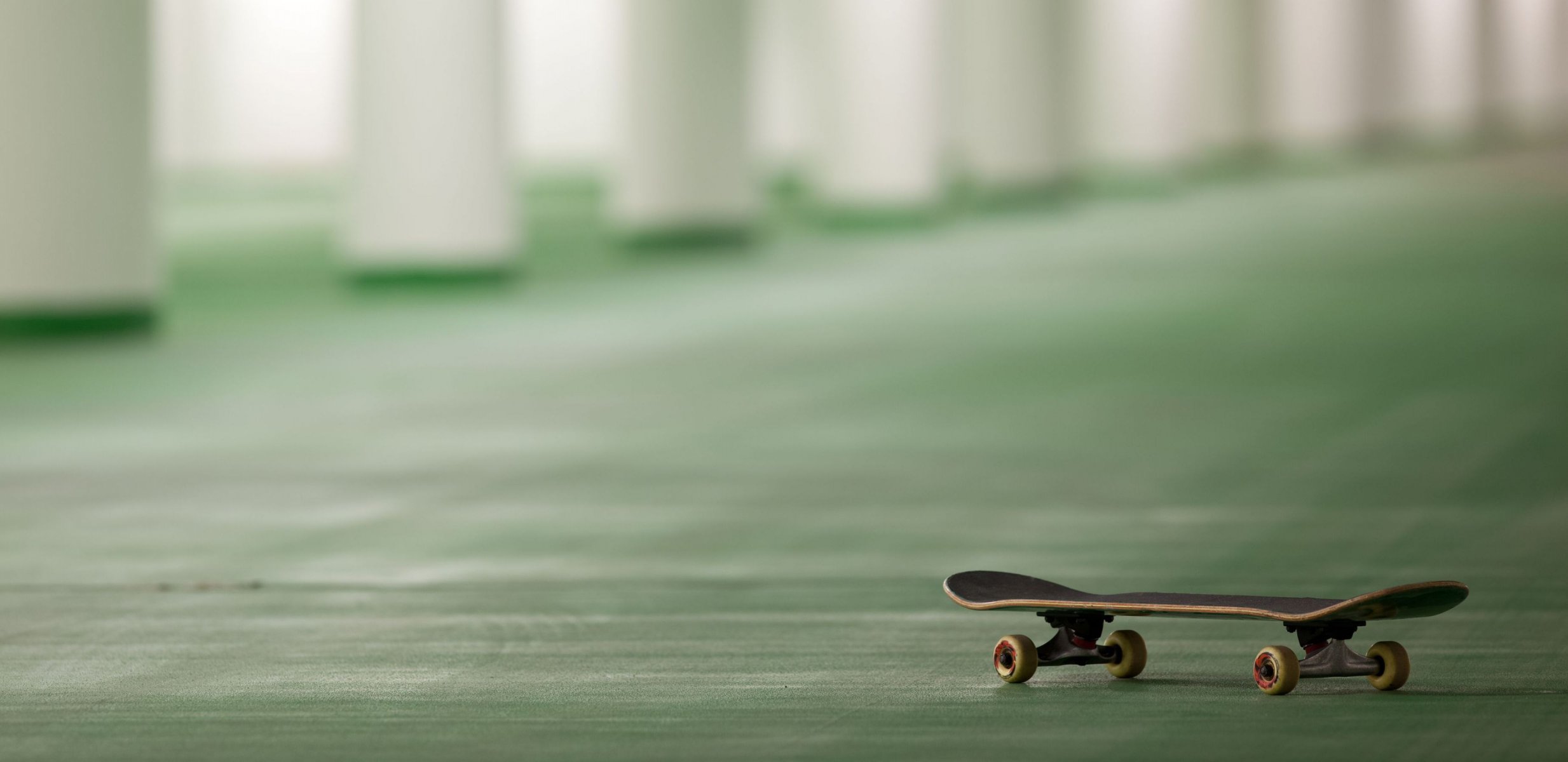 miscellaneous mood skate wheel board sports background wallpaper widescreen full screen hd wallpapers fullscreen