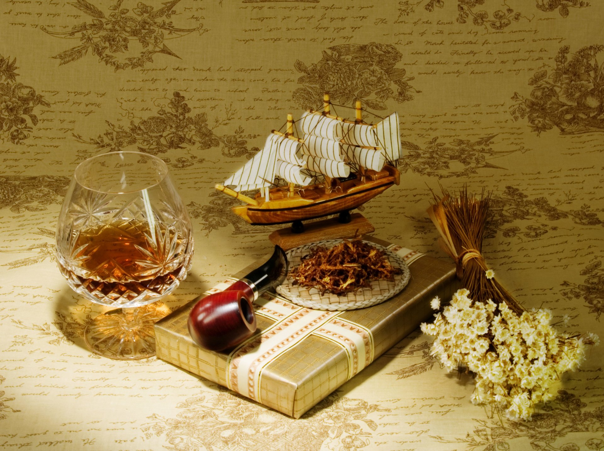 present tube tobacco brandy model ship sailing boat