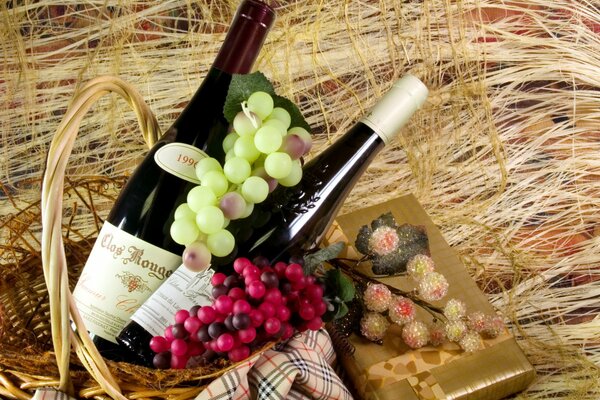 Vin, raisins et bonbons en cadeau