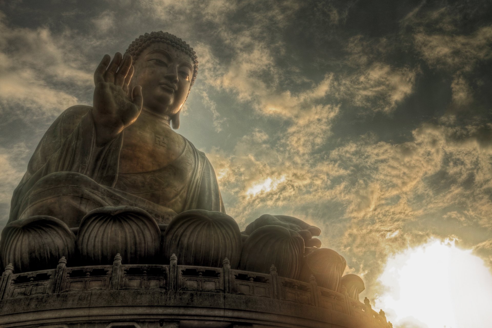 buddha statue sun sky cloud