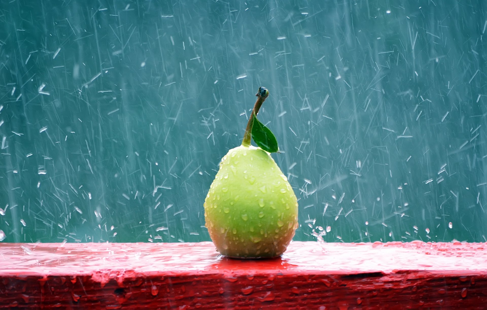 pear rain drops red green