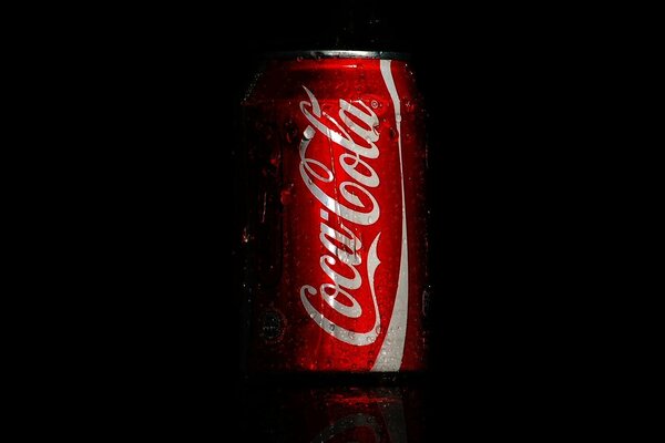 Ein alkoholfreies kohlensäurehaltiges Getränk, das von Coca-Cola hergestellt wird