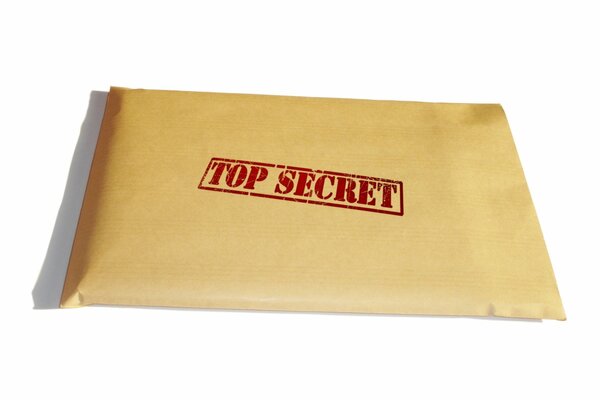 Inscripción en la bolsa de papel top secret