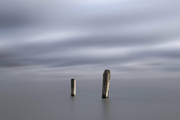 Painting sea and pillars