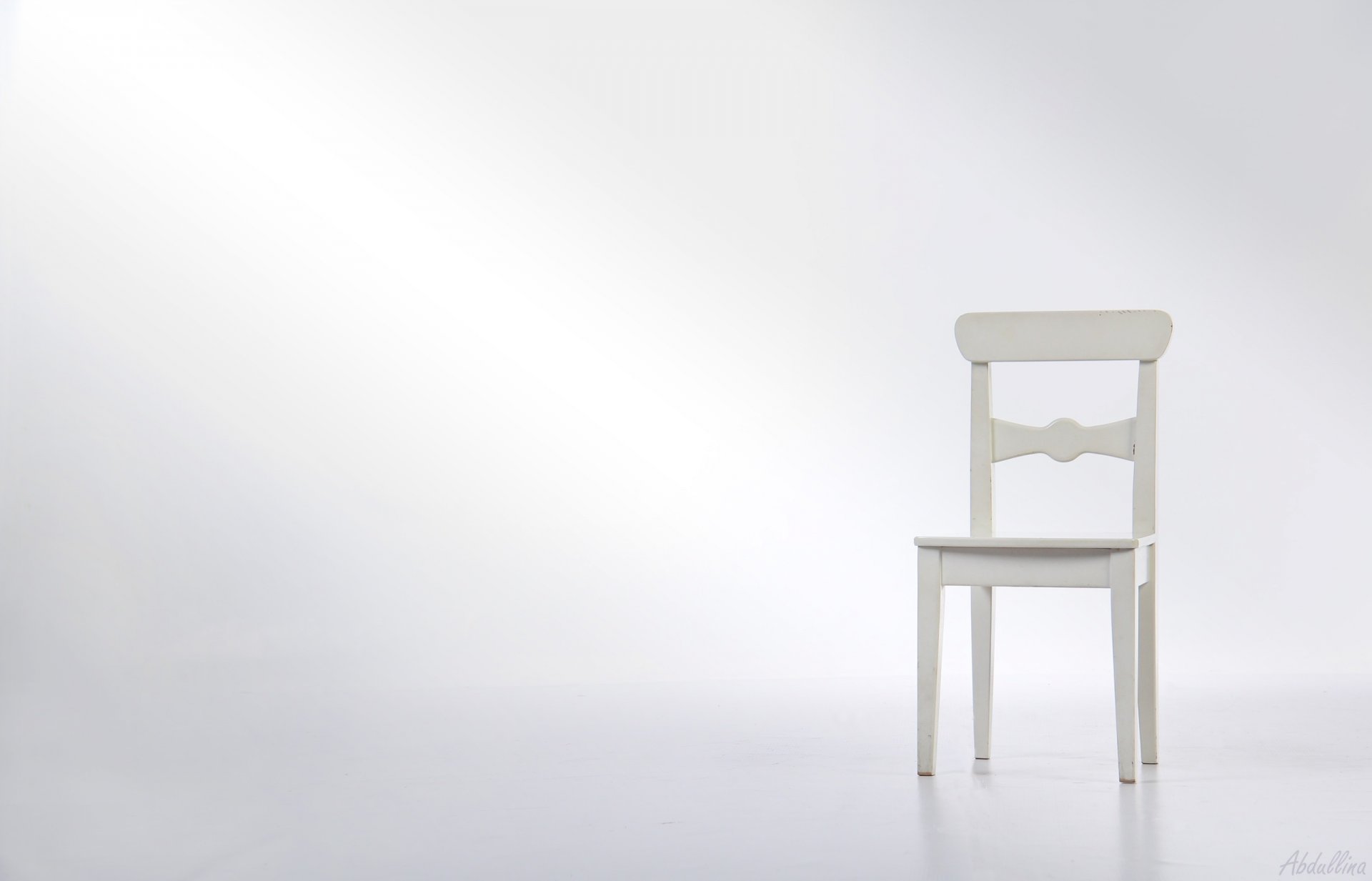 studio chaise minimalisme blanc meubles