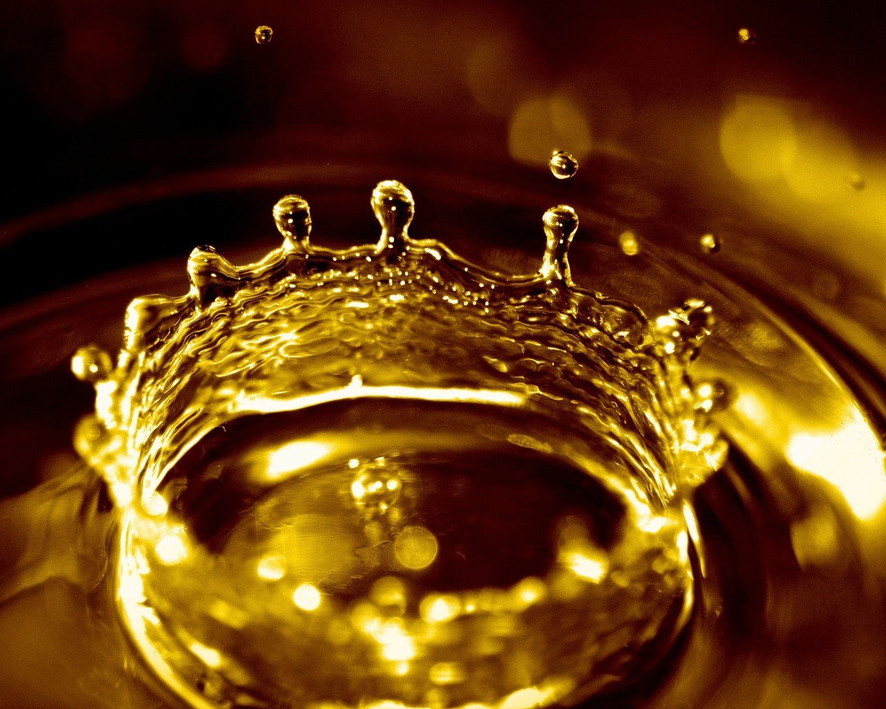 yellow drop water