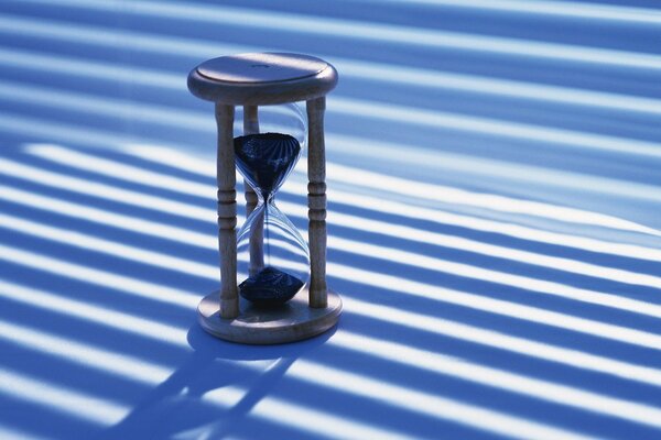 El tiempo es como la arena y la arena para la eternidad