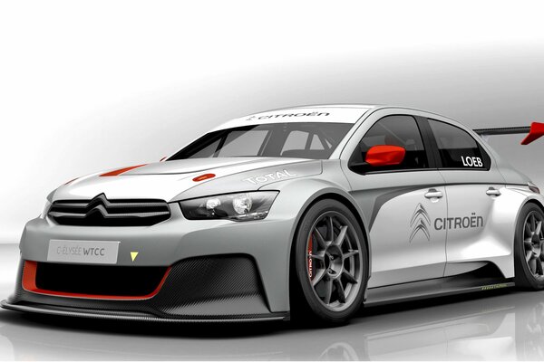 Argento Citroen C-elysee al campionato