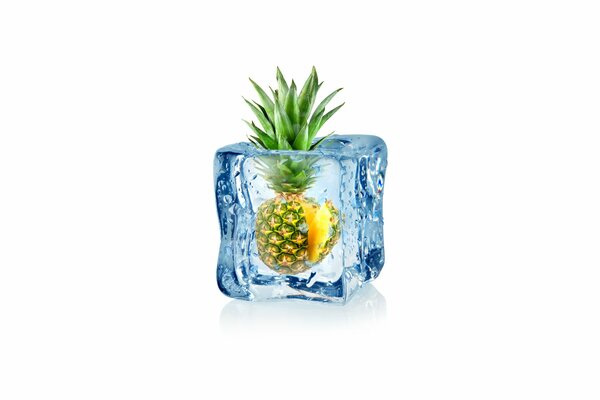 ZD. pineapple in ice wallpaper