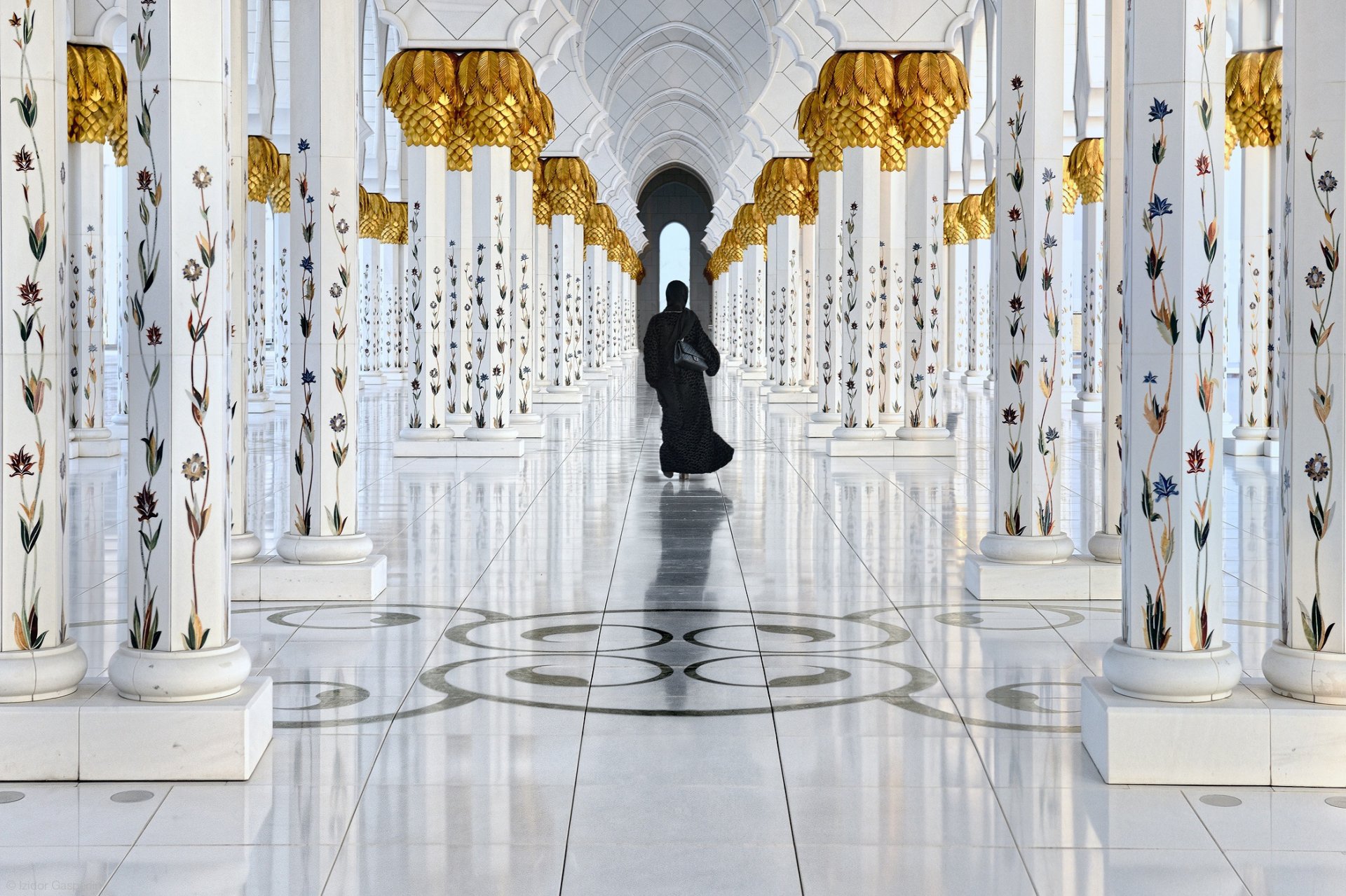 golden walk column figure reflection