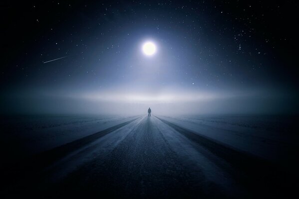 Luna carretera invierno noche