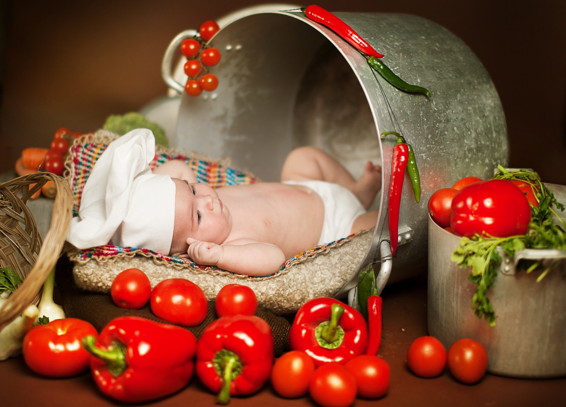 anna levankova köchin kinder auflauf gemüse paprika tomaten essen grüns