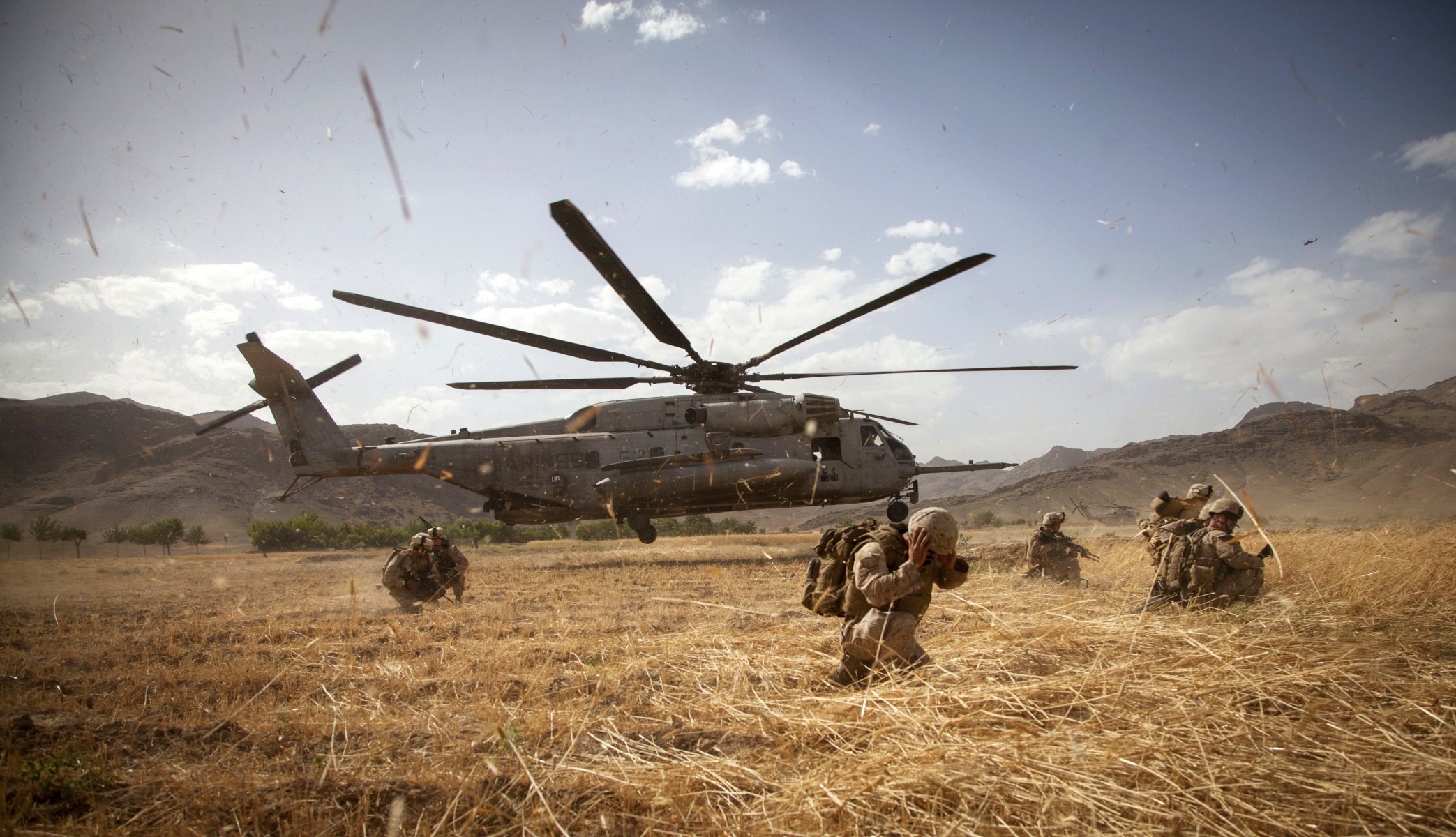 soldaten wind afghanistan feld berge