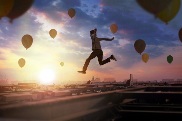 Un hombre asiste a un Festival de globos