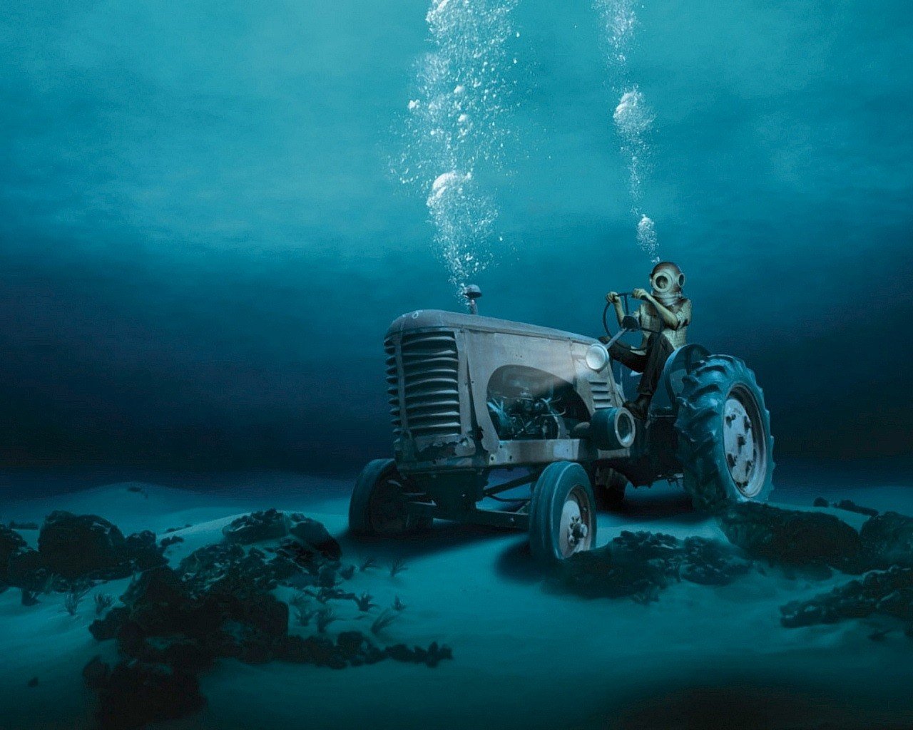 the bottom water tractor diver bubble