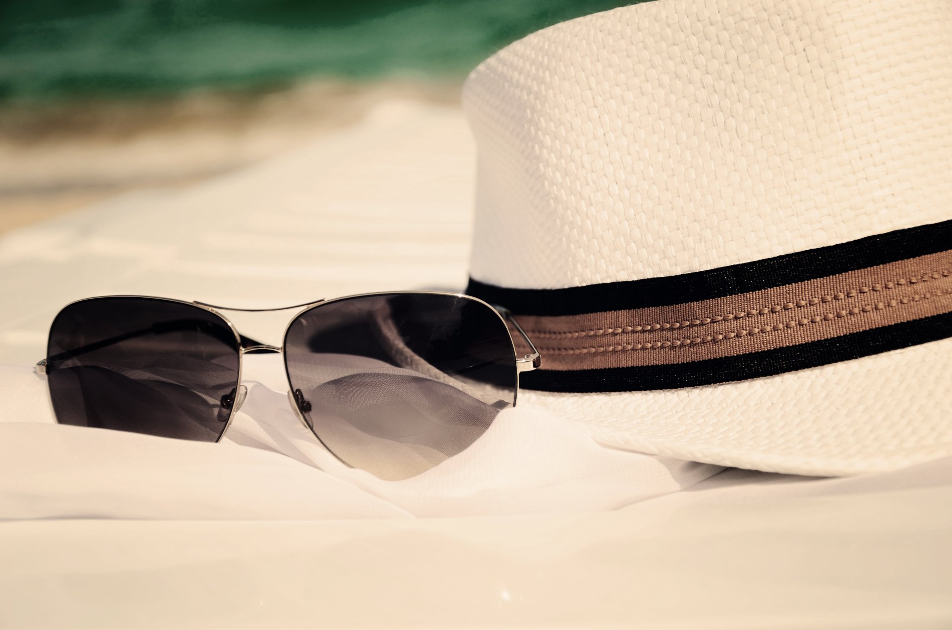 verano playa accesorios ocio sol gafas verano mar sombrero arena