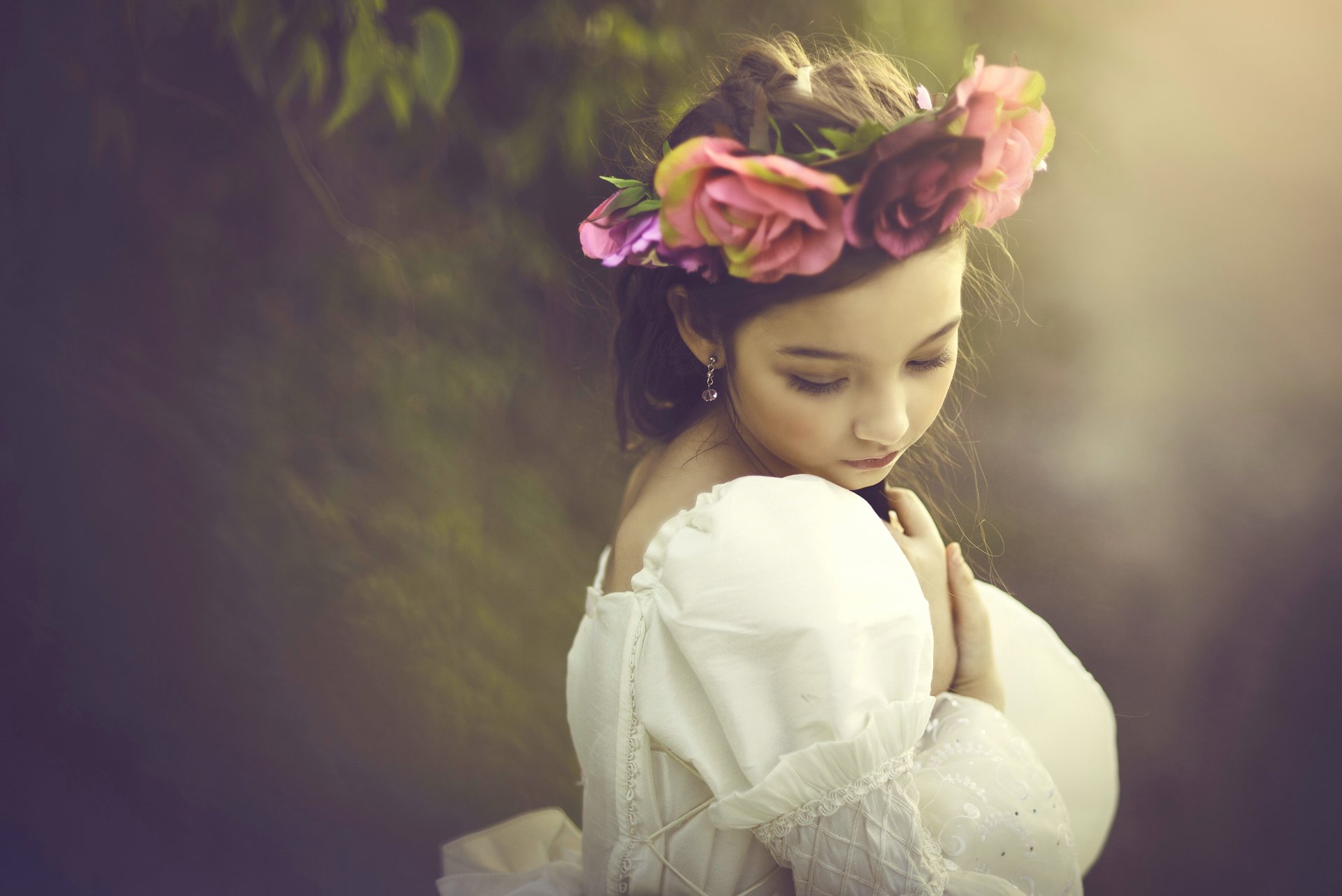 girl wreath mood