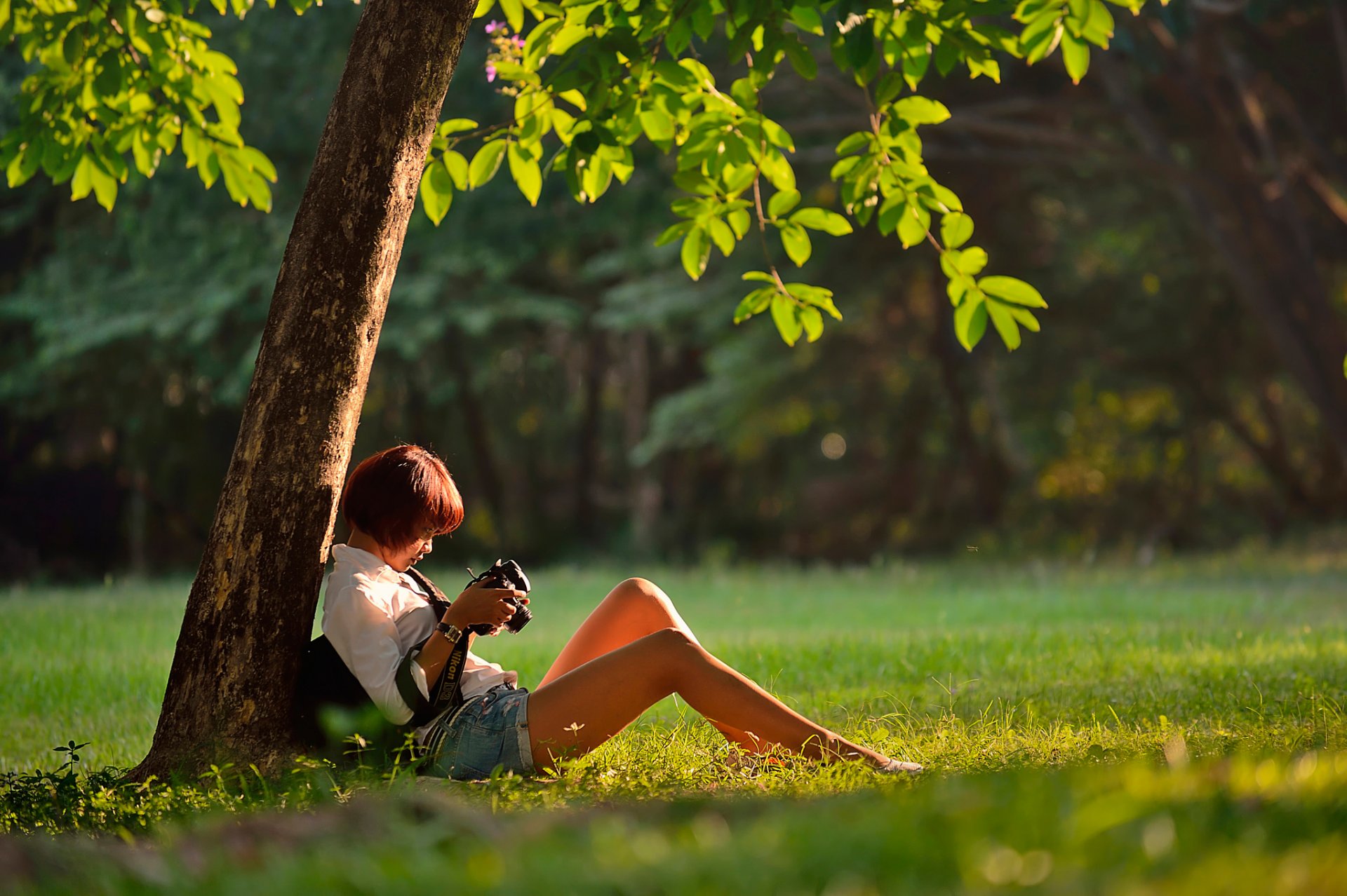 the photographer: girl the camera feet shorts bangkok thailand